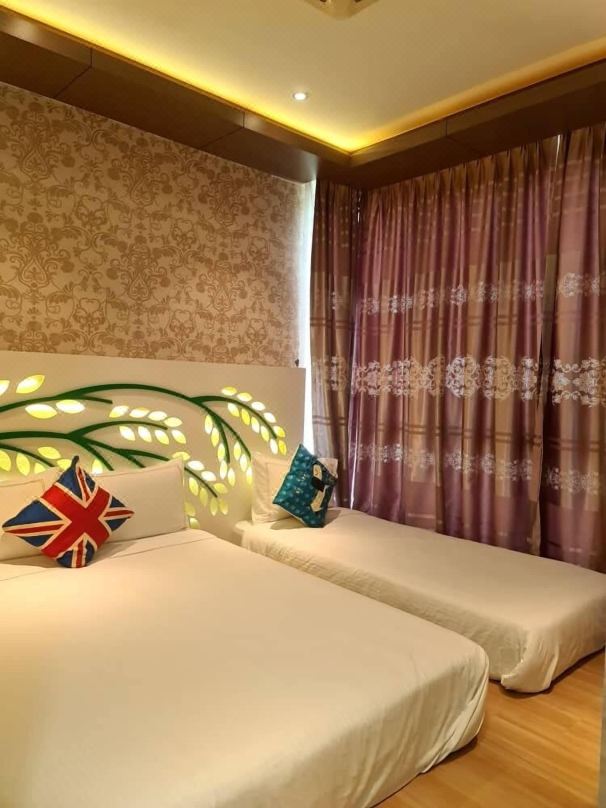 Paddy SunRise Light House