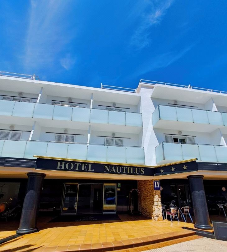 Nautilus Hotel