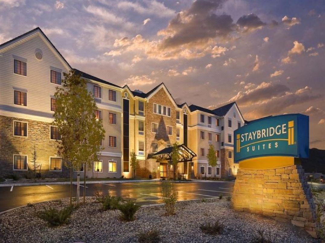 Staybridge Suites Schererville