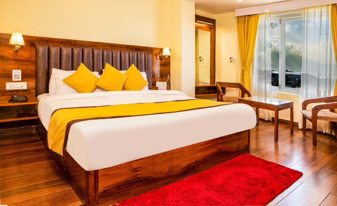 Hotel Raj Ville - Darjeeling Hotel Near Mall Road