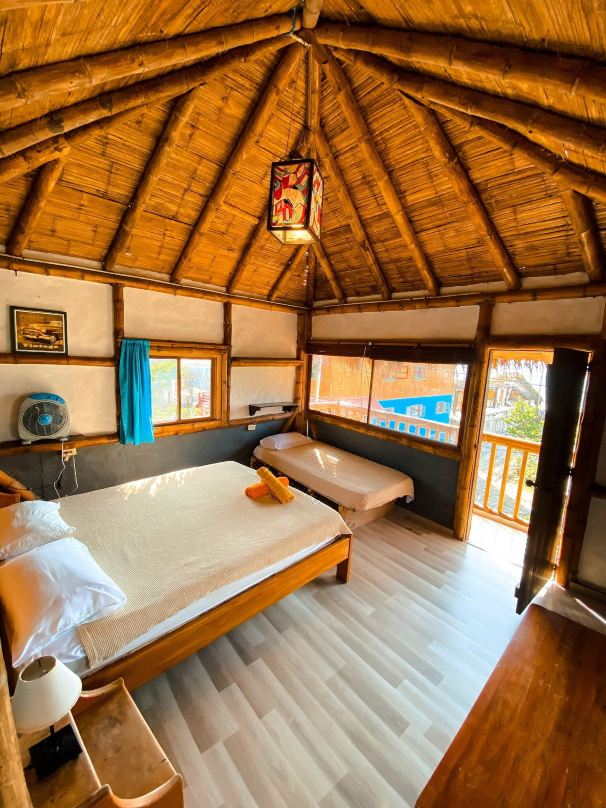 La Facha Hostal Restaurant Surf