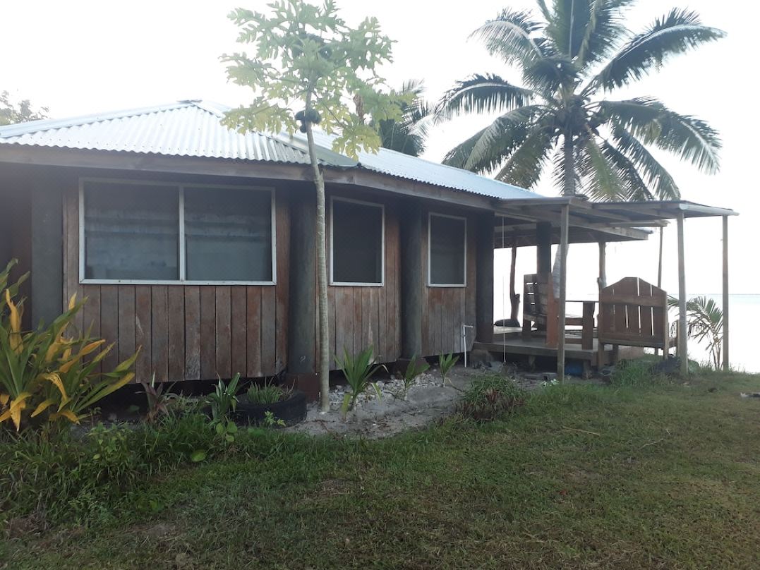 Vaiula Beach Fales