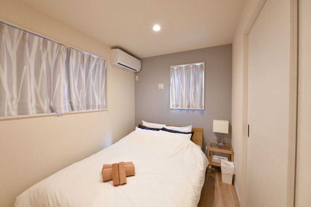 ลัคควเออร์ เฮาส์ อัศคุษา ทู