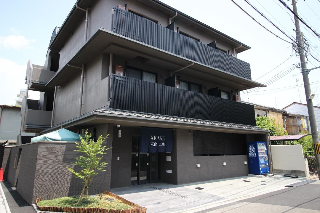 Rest Collection Jingu Nijo Kyoto