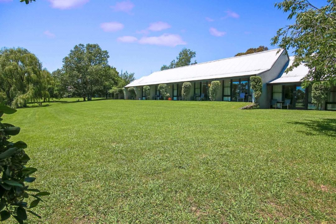 Briars Country Lodge