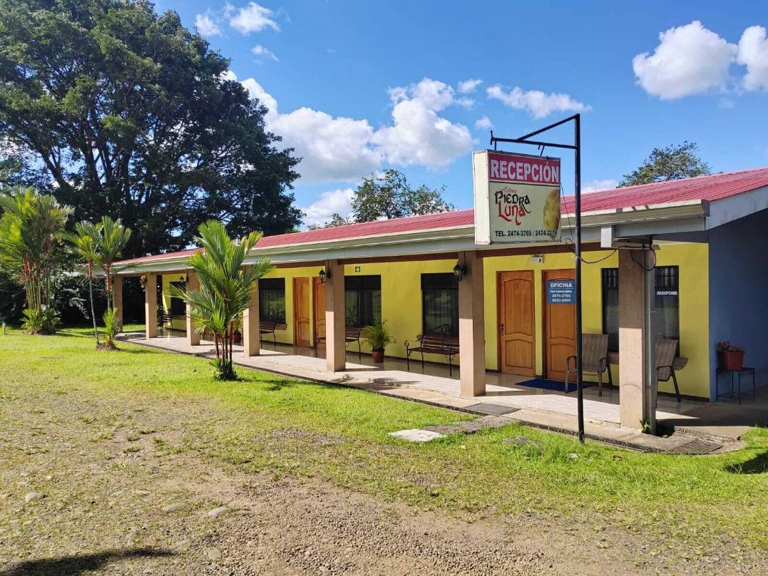 Cabinas Piedra Luna
