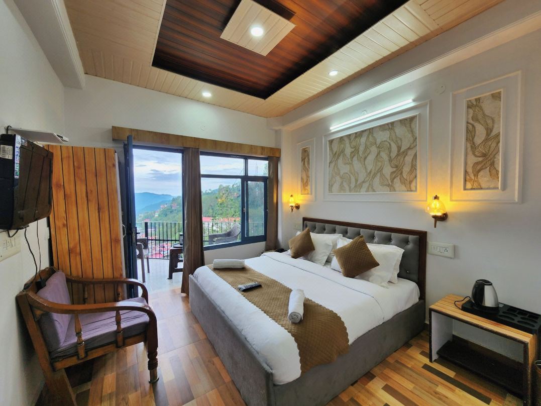 Sirhind Regency | Valley Views & Balcony Rooms