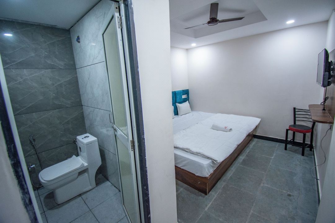 Hotel Vishwas Lok