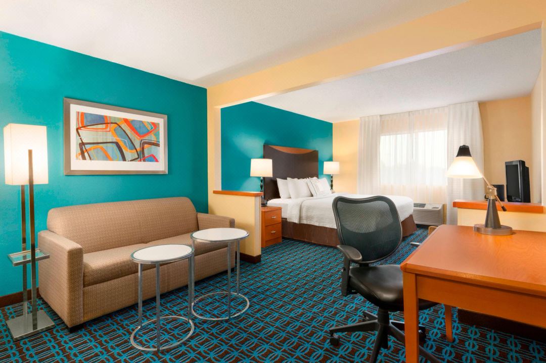 Amerivu Inn and Suites