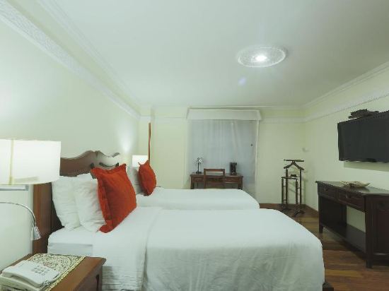 Santa Lucia Hotel Boutique Spa - Tap to explore photos