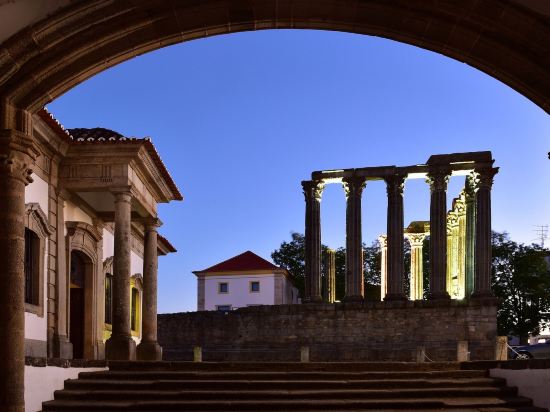 Pousada Convento de Evora - Historic Hotel - Tap to explore photos
