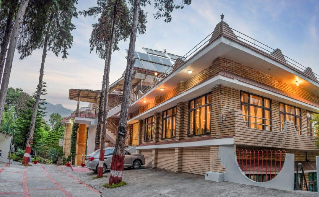Vaapi Comfort Inn