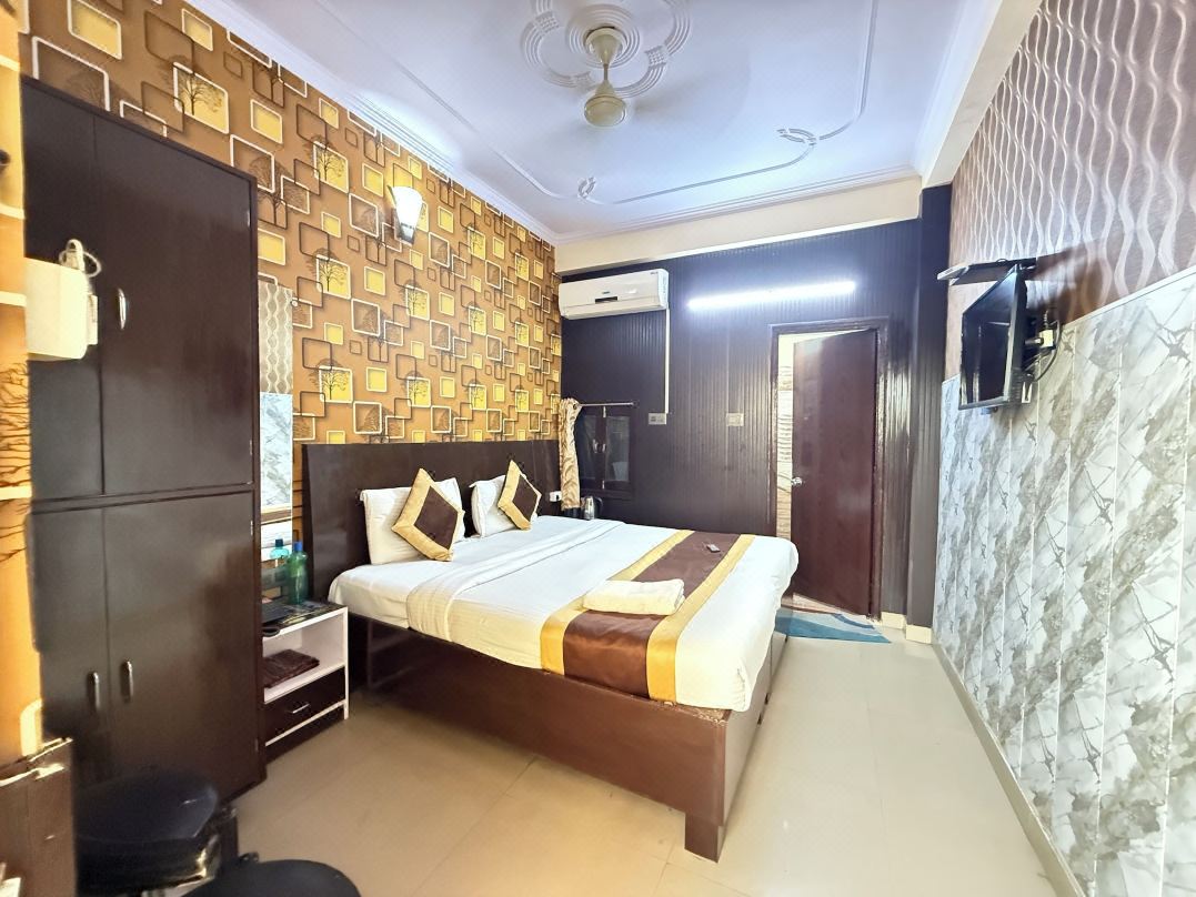 Hotel Prakash Palace Varanasi
