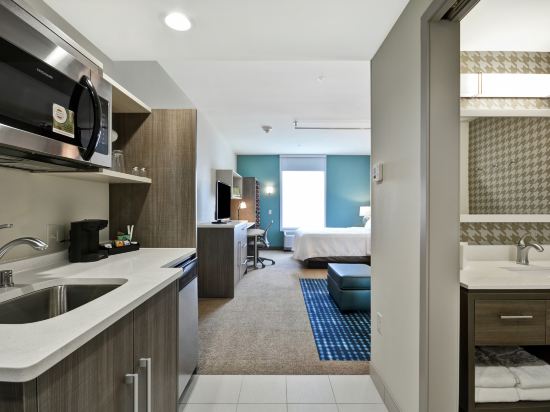 Home2 Suites By Hilton Plymouth Minneapolis - Tap to explore photos