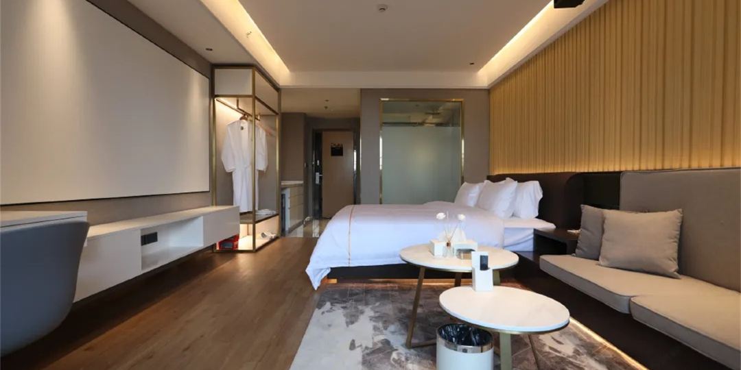 三十里国际公寓(深圳宝安国际机场碧海湾地铁站店)