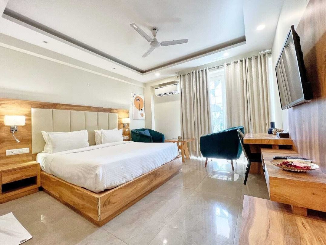 Hotel Golf View Suites-Golf Course Road Gurgaon