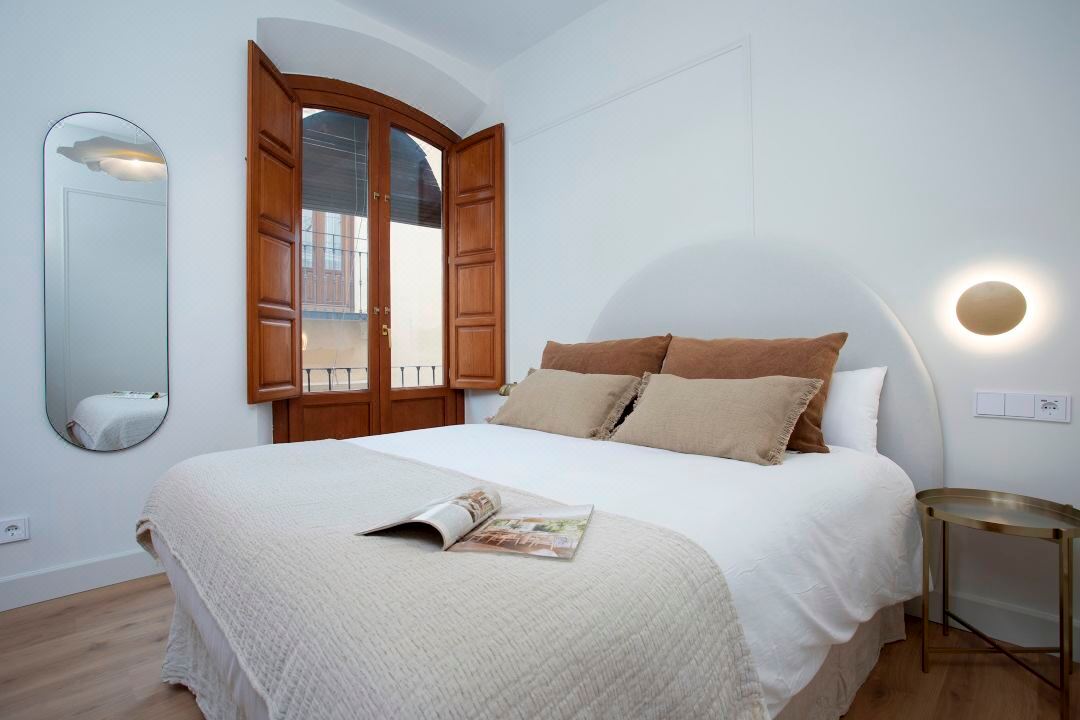 Elegant Stay in Historic Granada. Bib rambla IV