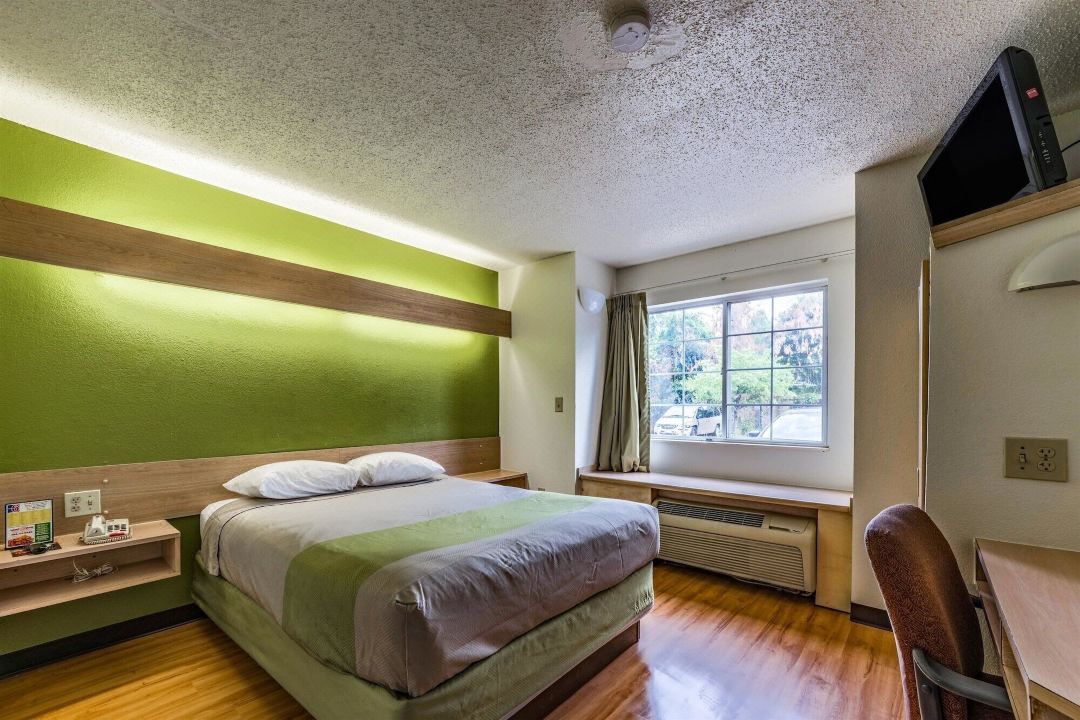 Motel 6 Charlotte, NC - University