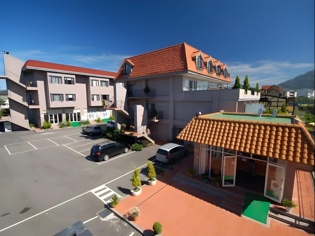 Chun Jing Hillview Villa