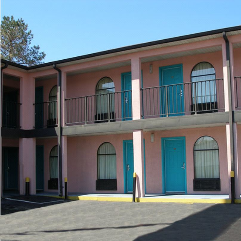 Scottish Inn
