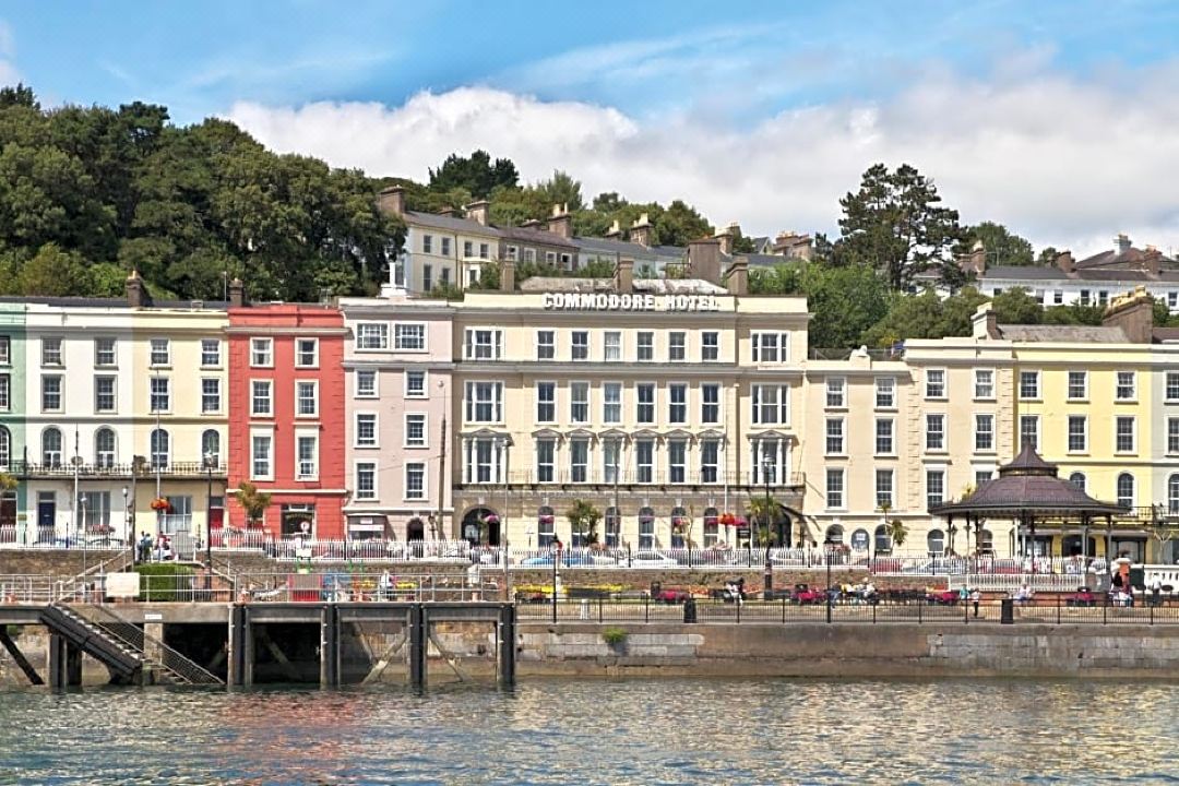 Commodore Hotel