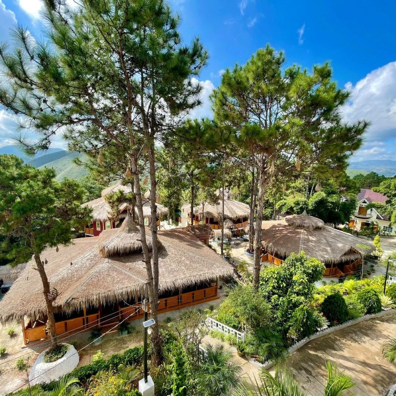 Myat Saytaman Traditional Bamboo House