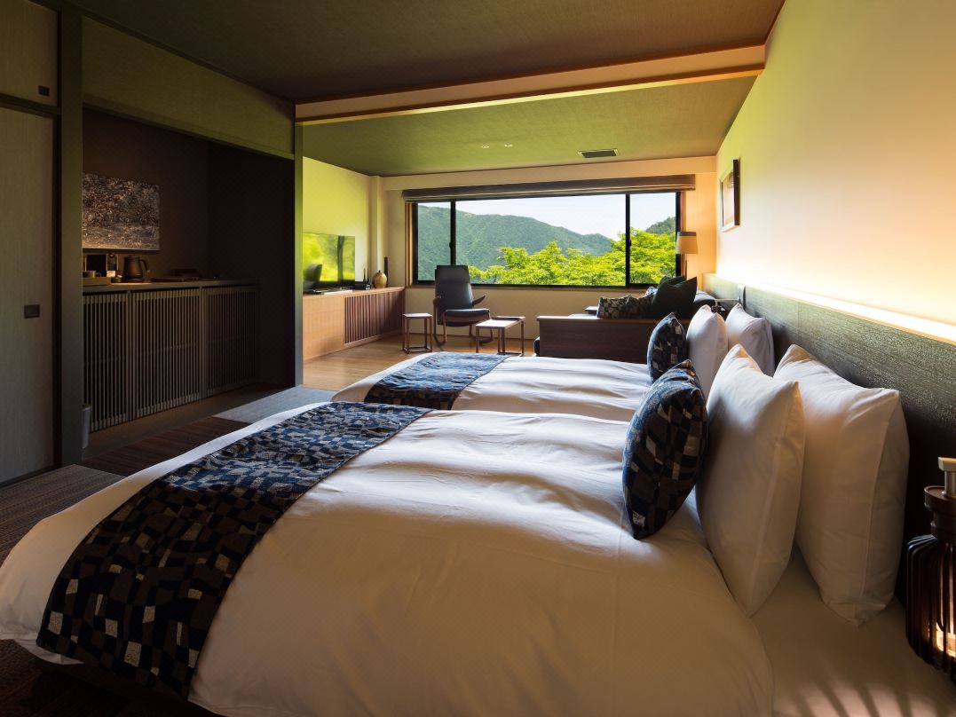 ｂａｒｈｏｔｅｌ箱根香山（バーホテル箱根香山）