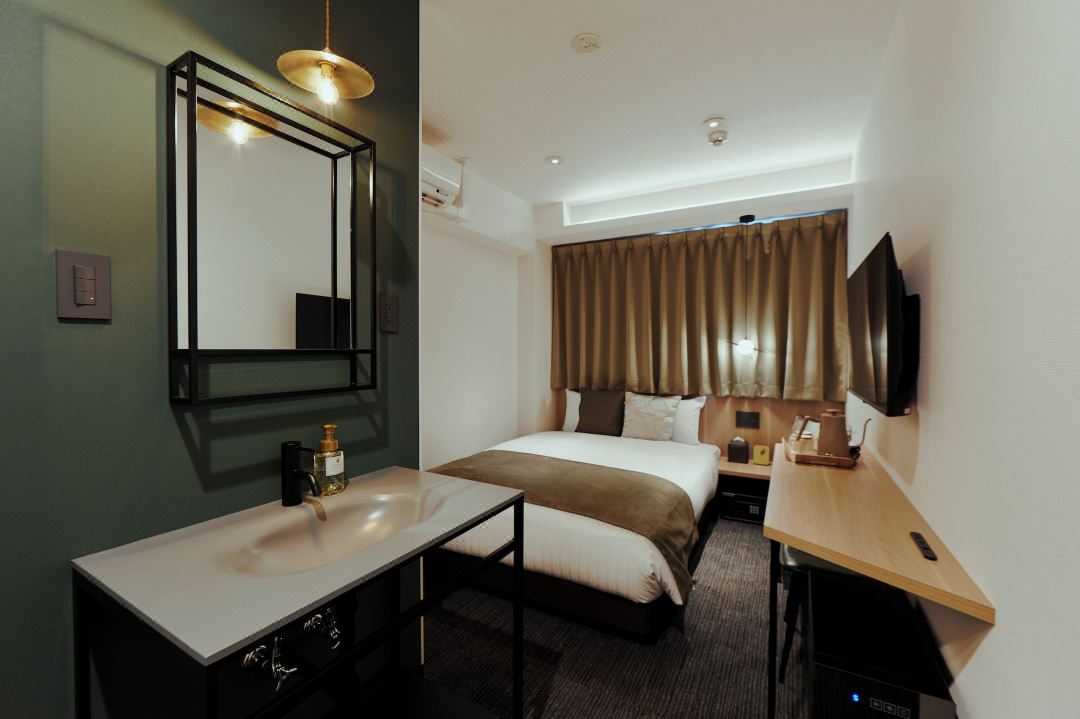 R 호텔 난바 다이코쿠초