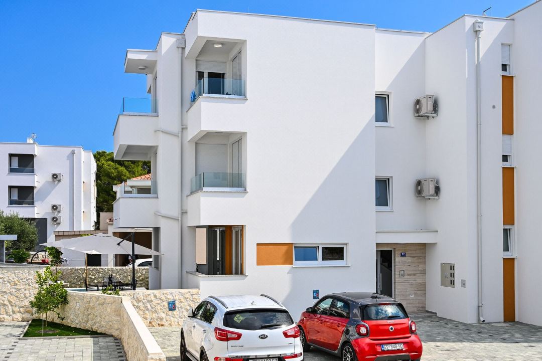 Nova Luxury Residence Apartment with Private Heated Pool