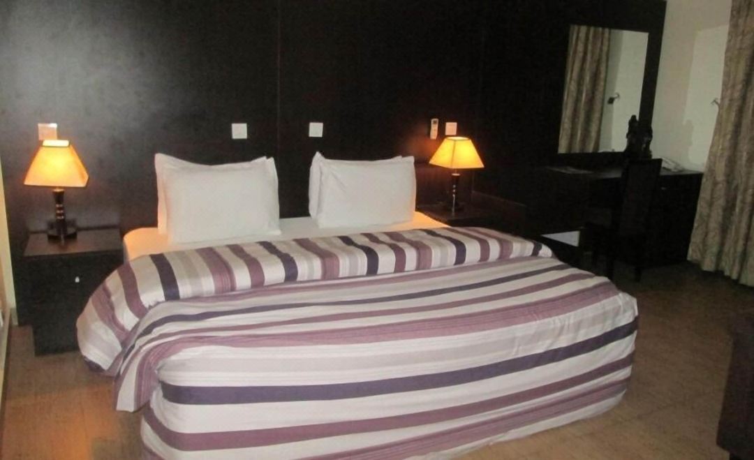 Idrinana Hotels