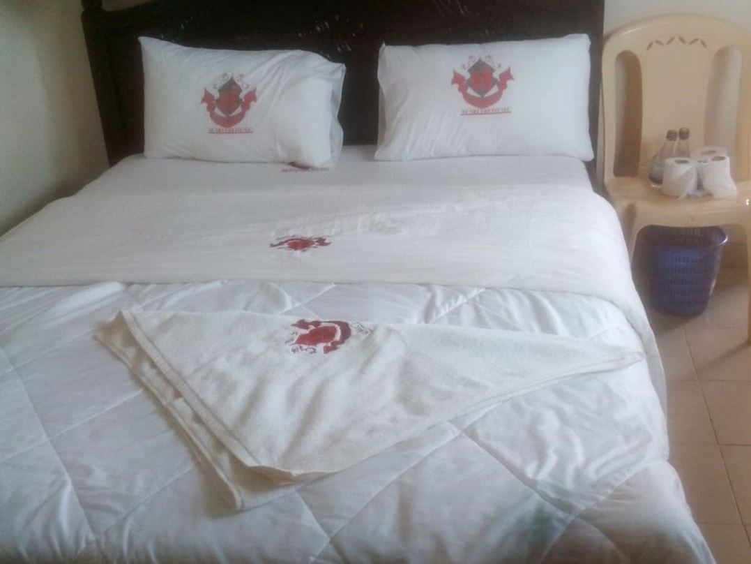 Club Icon Guest House