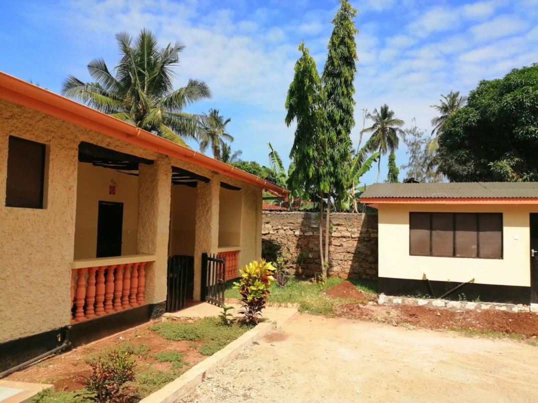 Diani Travelers Guest House