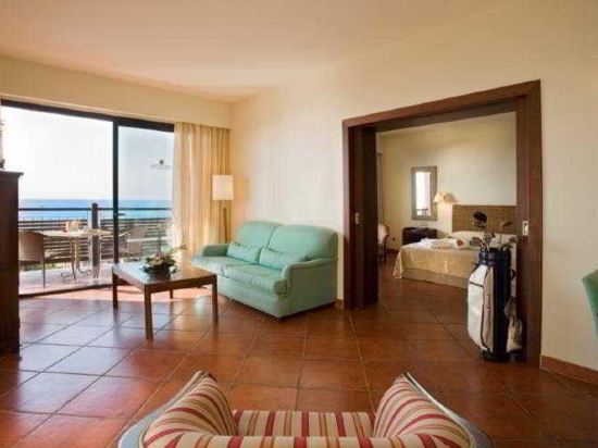Puerto Antilla Grand Hotel - Tap to explore photos
