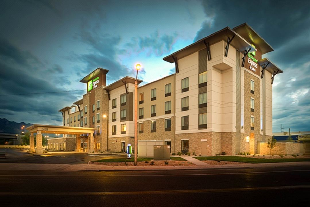 Holiday Inn Express & Suites Salt Lake City South - Murray