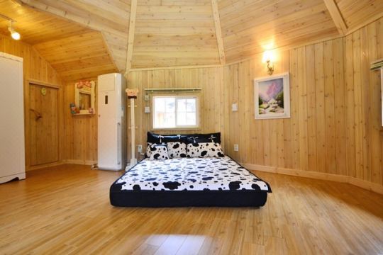 Geojedo Finland Village Pension