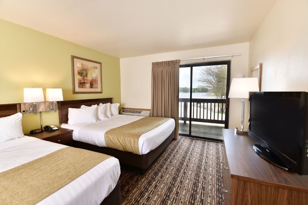 Sunset Bay Resort
