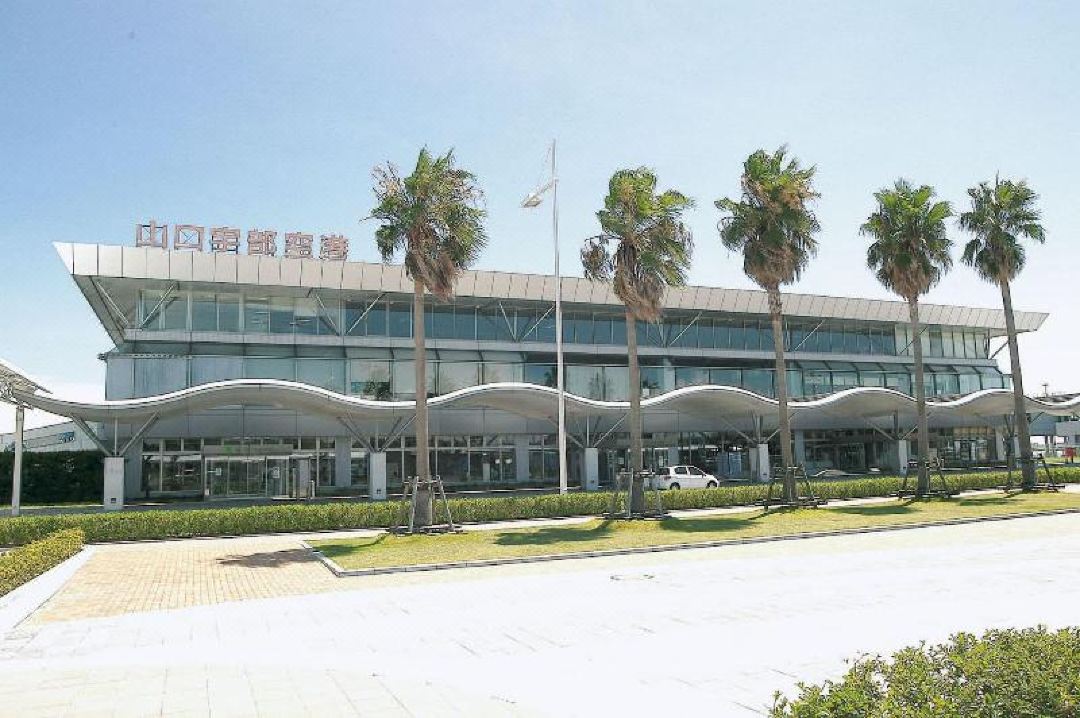 「ふぐ料理」と「源泉掛流し」を楽しむ宿　竹園旅館