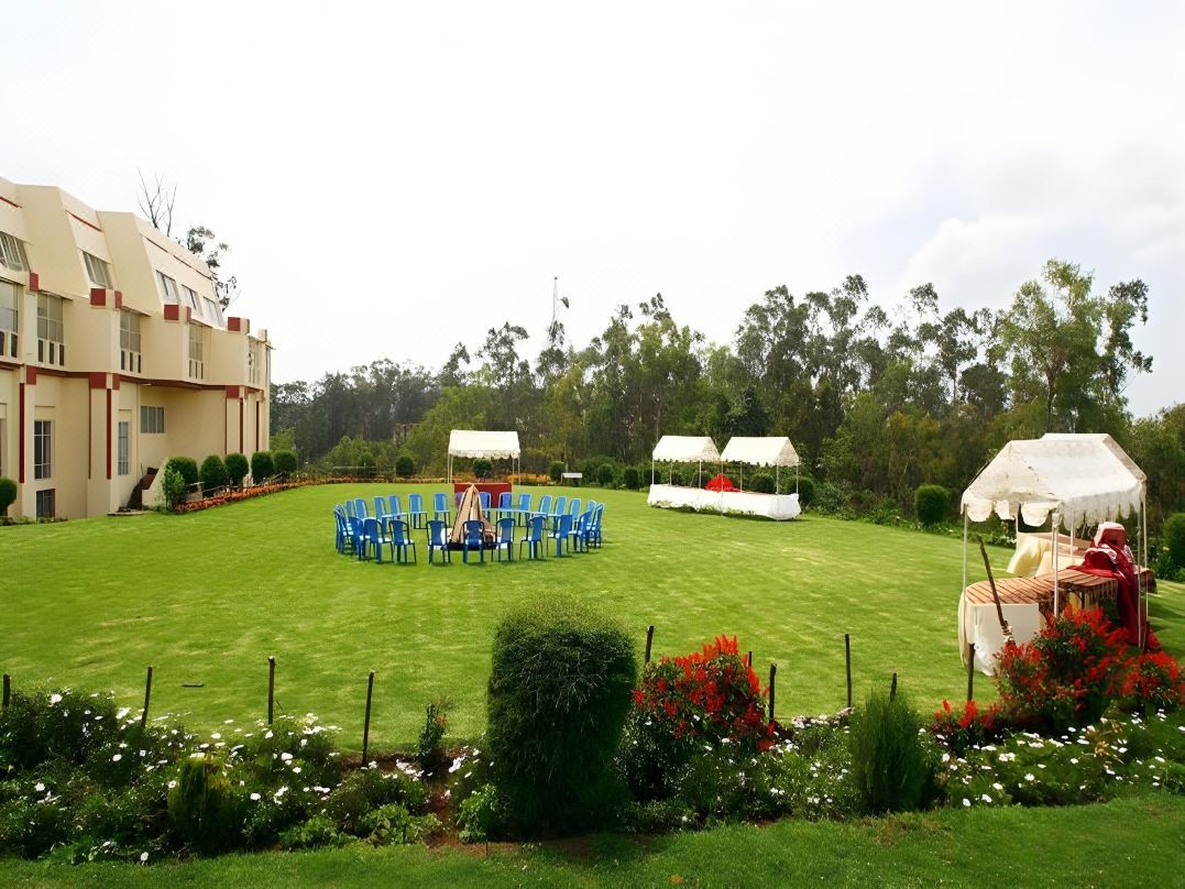 The Monarch Hotel