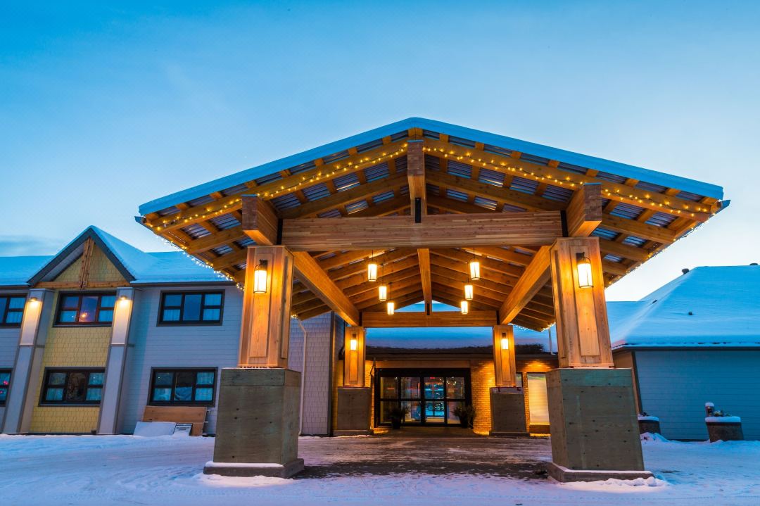 Prestige Hudson Bay Lodge & Conference Centre, WorldHotels