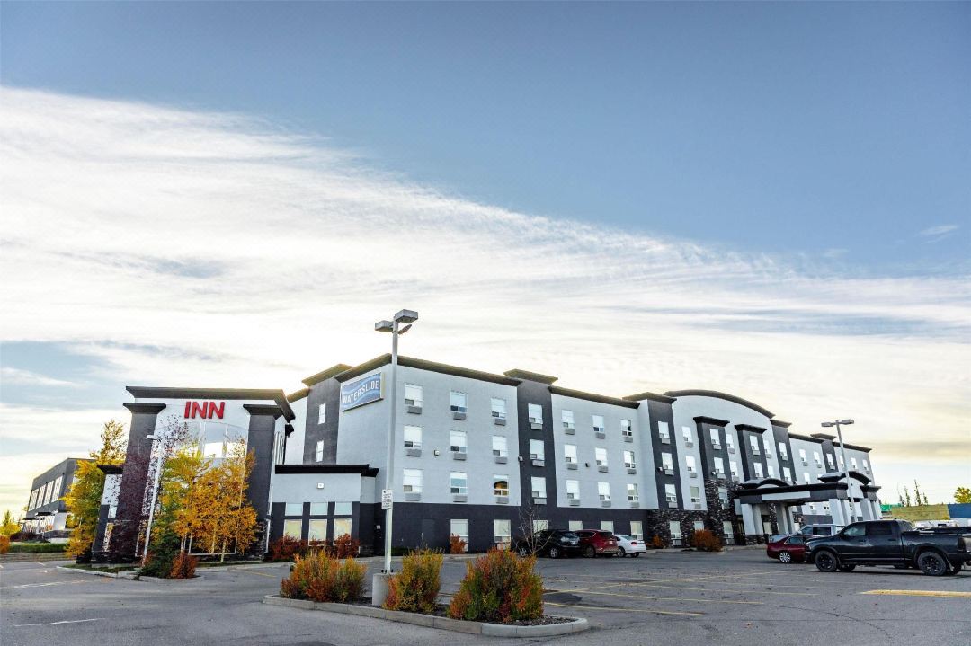 Service Plus Inns and Suites Calgary