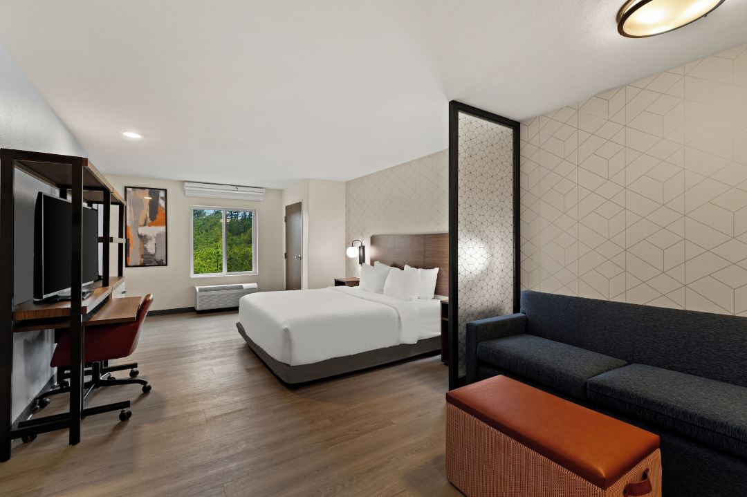 Everhome Suites Brownsville