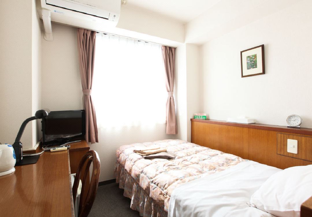Uwajima Teminal Hotel