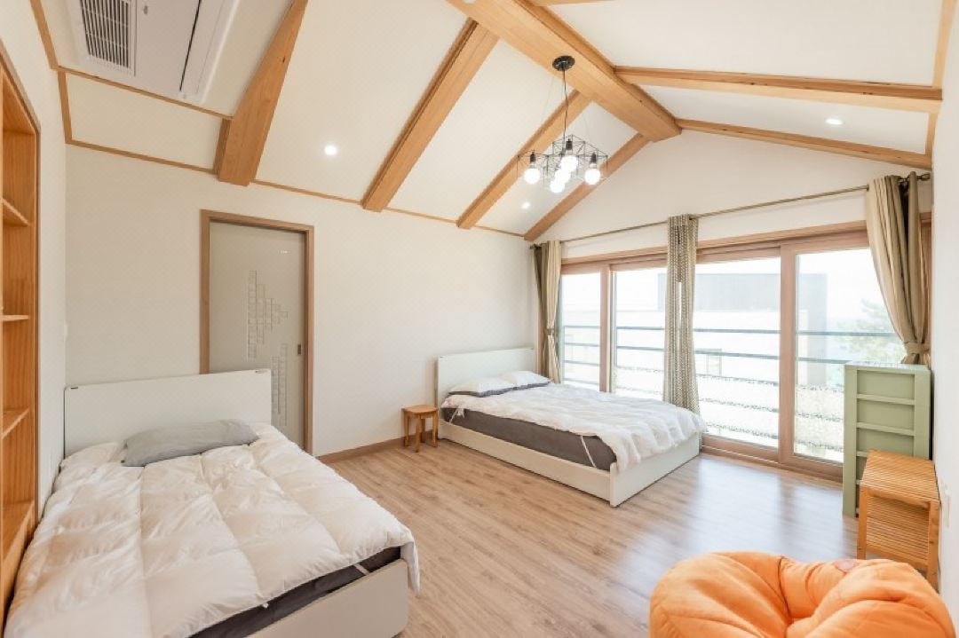 Jeju Giannibi Pension