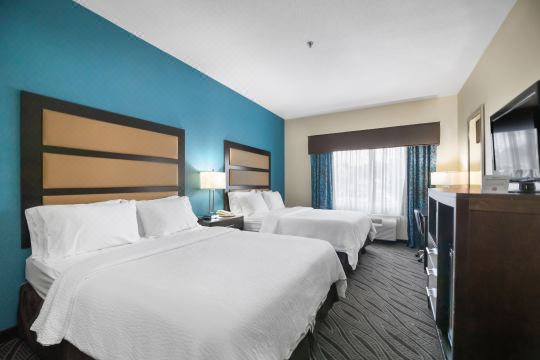 Holiday Inn Express Ludlow - Chicopee Area