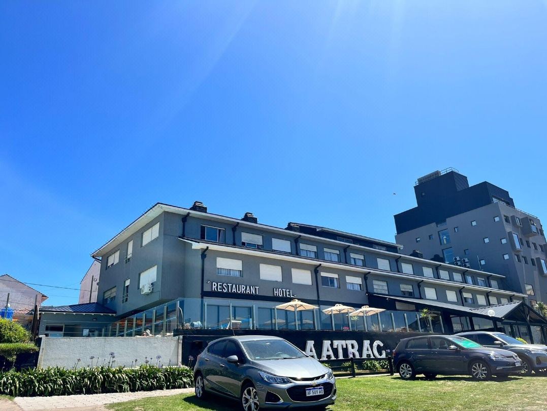 Hotel Aatrac