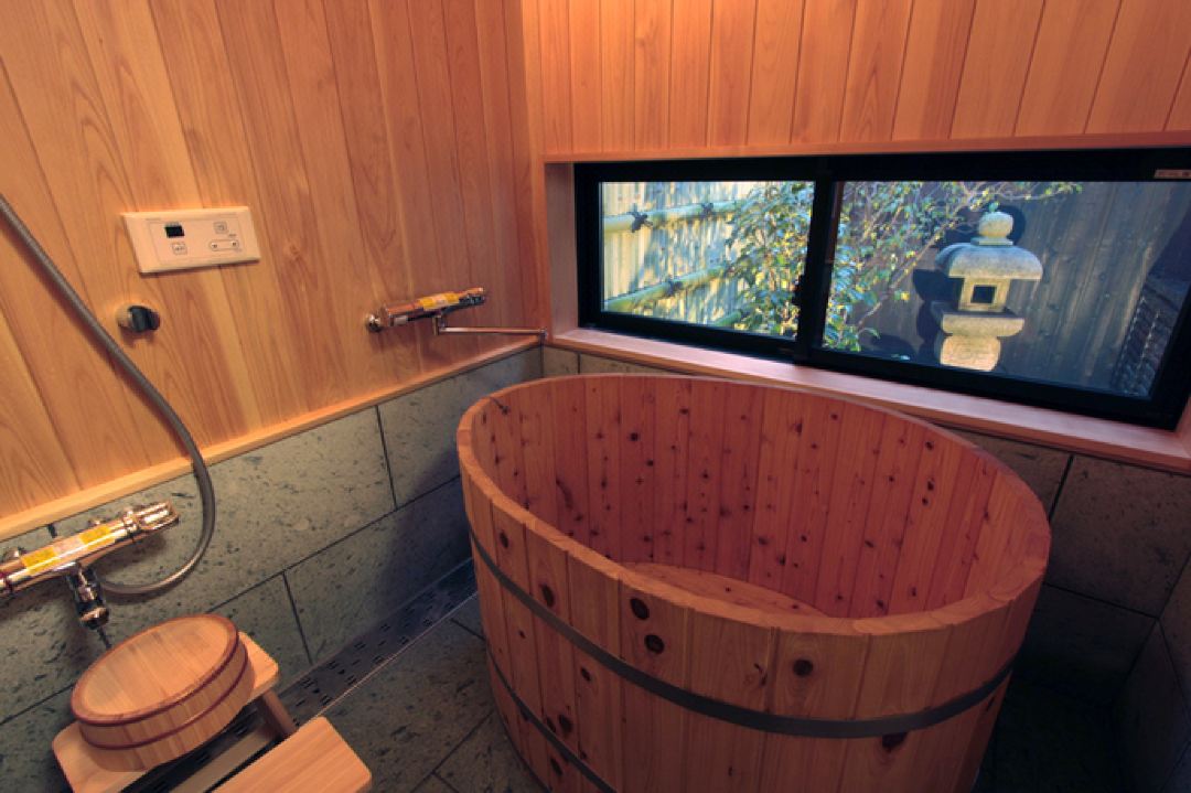 Higashiyama Fuyorian