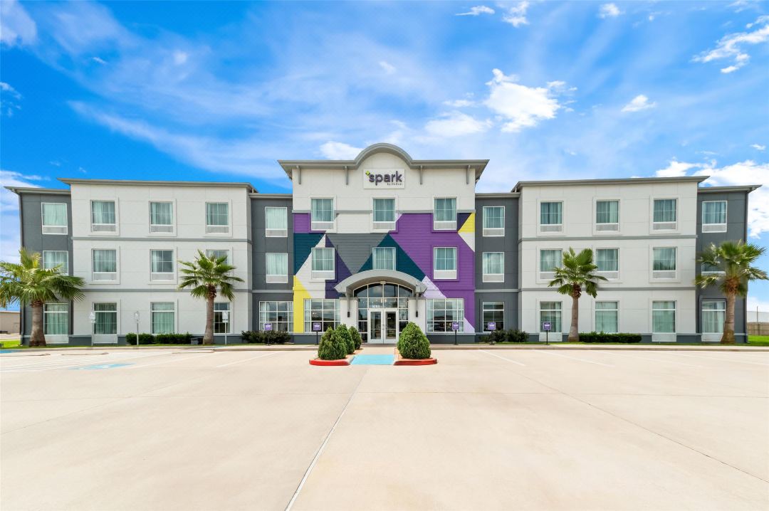 Spark By Hilton Victoria