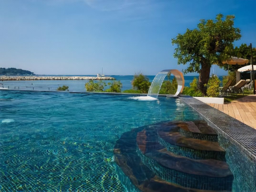 Cap d'Antibes Beach Hotel