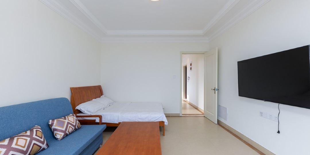 鲁能山海天海石滩民宿