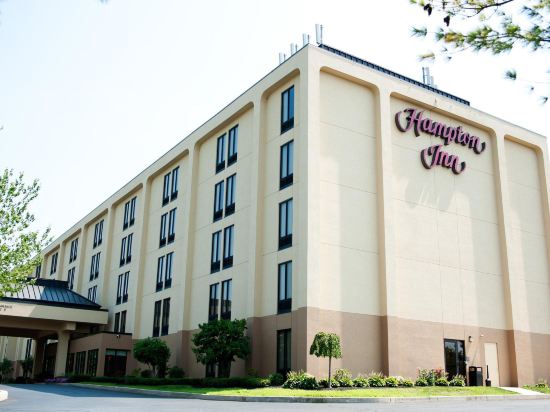 Hampton Inn by Hilton Reading/Wyomissing - Tap to explore photos